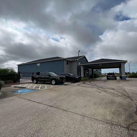 Super 8 By Wyndham Lake Charles/Sulphur מראה חיצוני תמונה