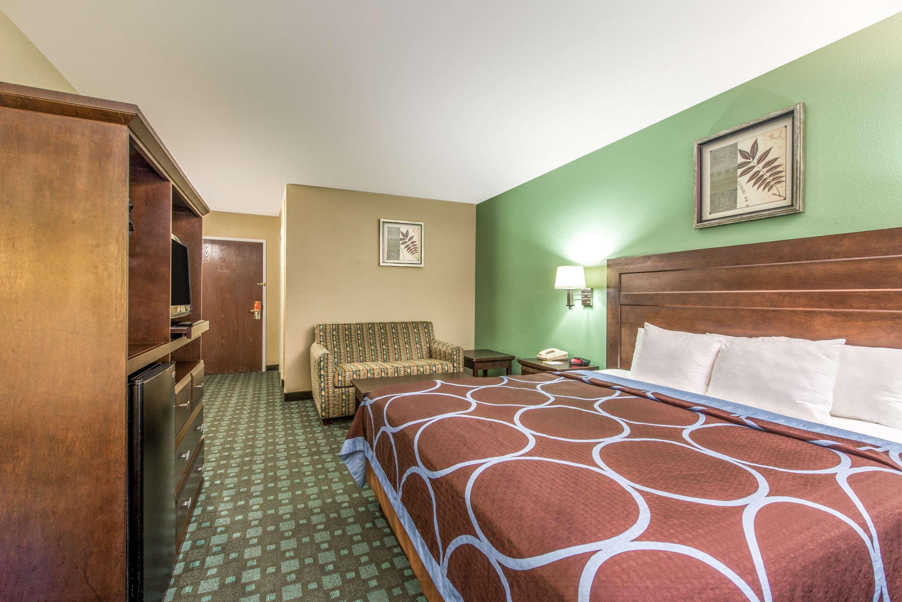 Super 8 By Wyndham Lake Charles/Sulphur מראה חיצוני תמונה